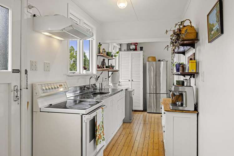 26 Smith Street Raglan_20