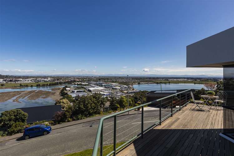 72 Cannon Hill Crescent Mount Pleasant_15