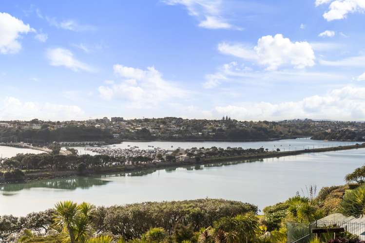 3/2 Crescent Road_5