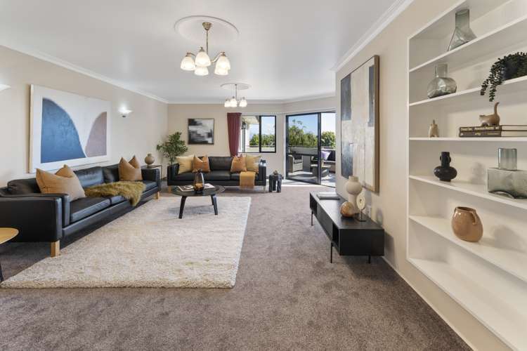 56 Olympus Way Richmond_5