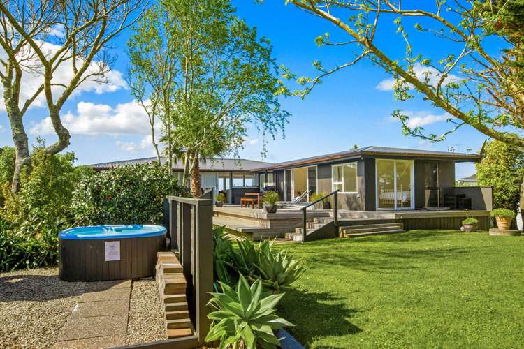 20 Queens Drive Oneroa_21