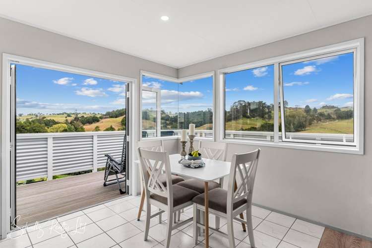 7 Hebe Lane Maungaturoto_8