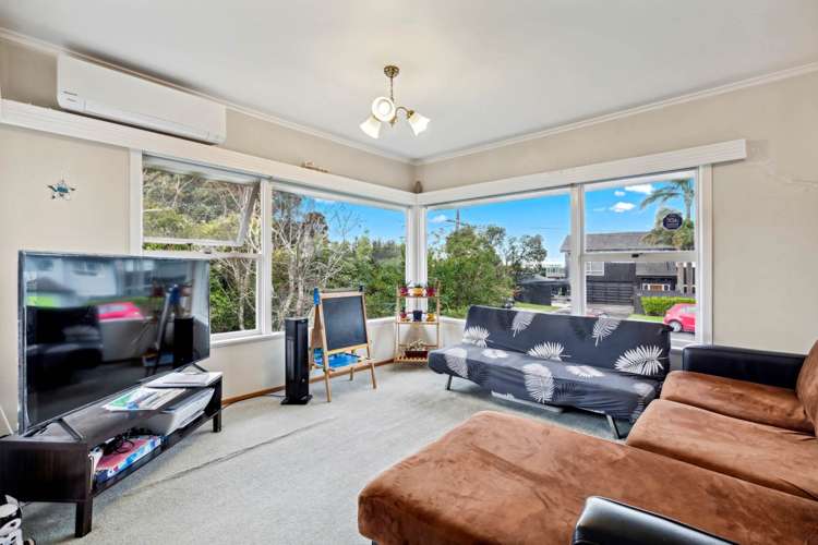 1 Marsh Avenue Forrest Hill_24