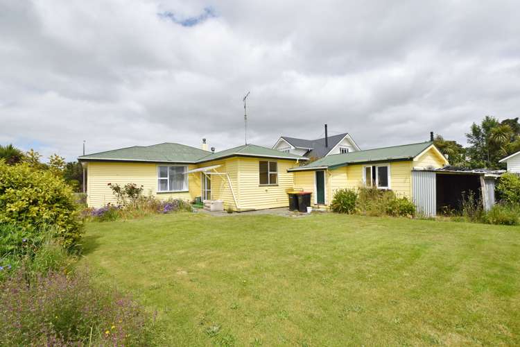 10 Bridge Street Tuatapere_14