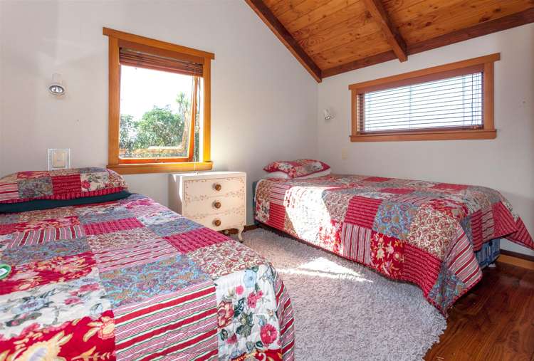 111 Brook Place Whangamata_12