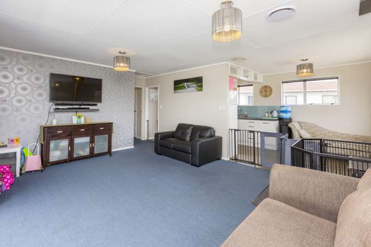 156 California Drive Totara Park_10