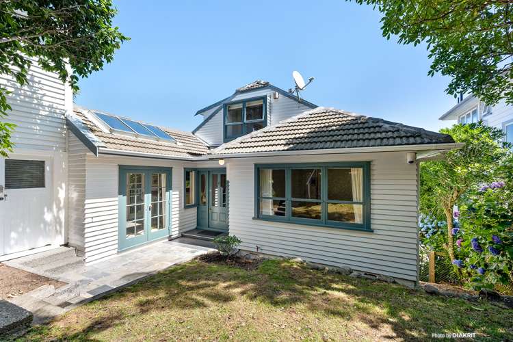 29 Clark Street Khandallah_13