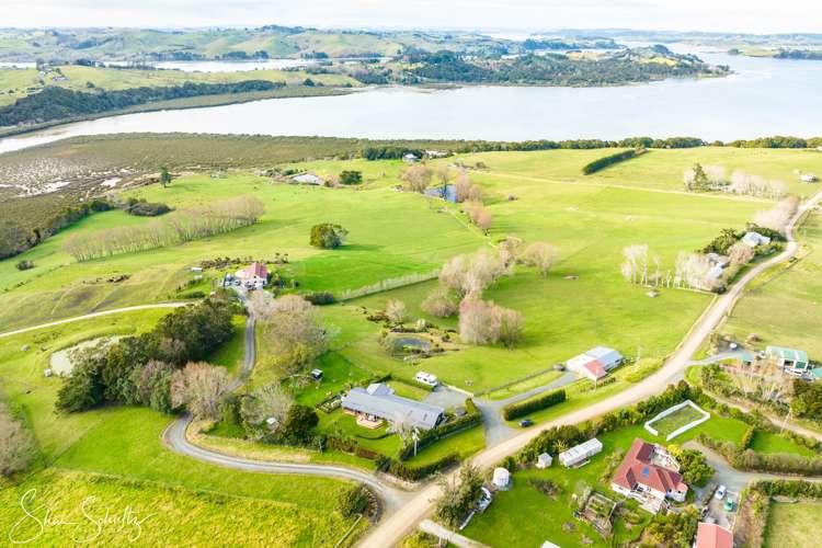 147 Petley Road Paparoa_51