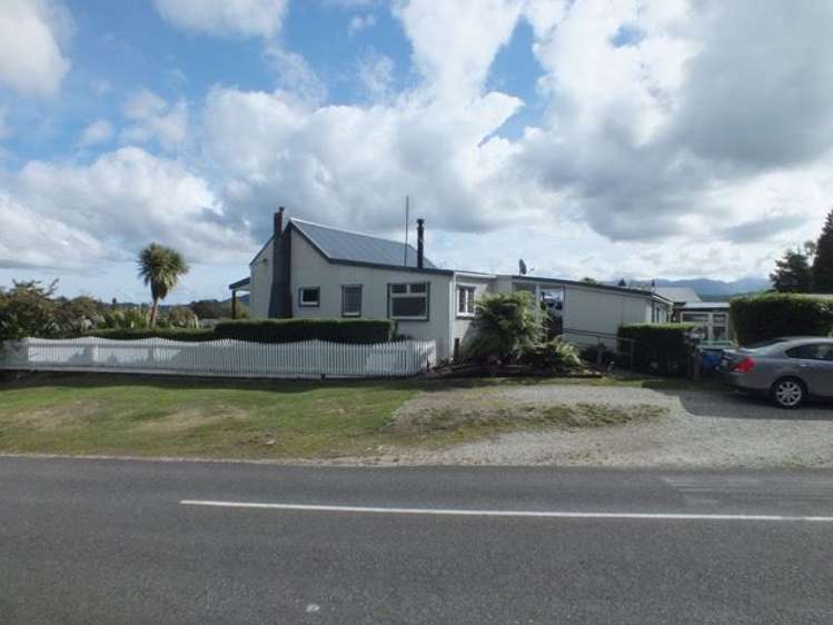 12 Herald Street Reefton_1