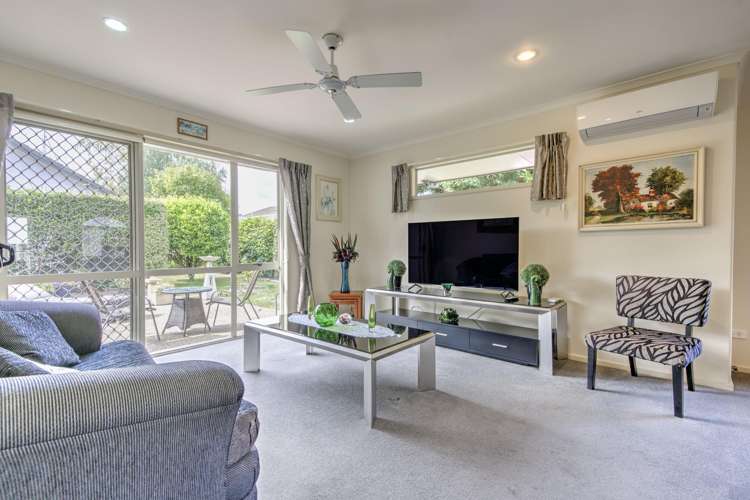 19/16 Rototuna Road Flagstaff_4