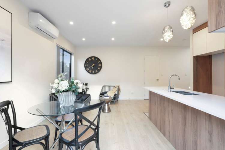 37 Garton Drive Massey_17