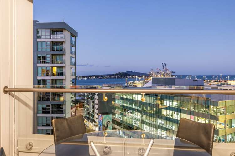 1017/41 Beach Road Auckland Central_22
