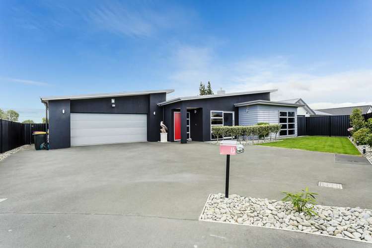 15 William James Close Mosgiel_0