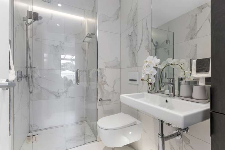 202/2 Tagalad Road Mission Bay_9