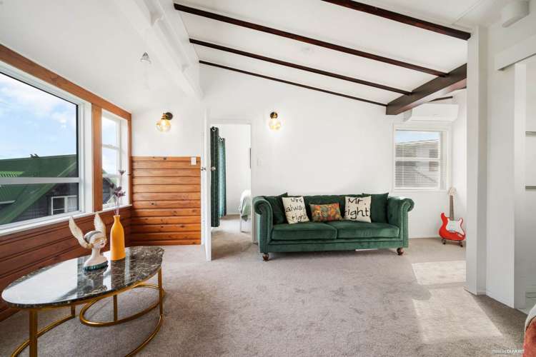 1/592 East Coast Road Pinehill_7