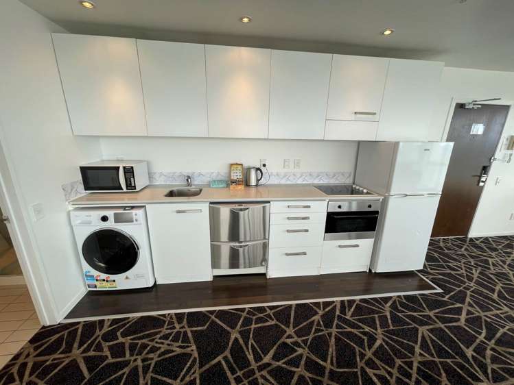 2309/10 Waterloo Quadrant Auckland Central_4