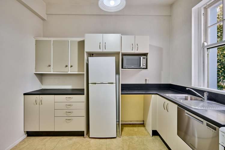 7/3 Aro Street Wellington Central_10