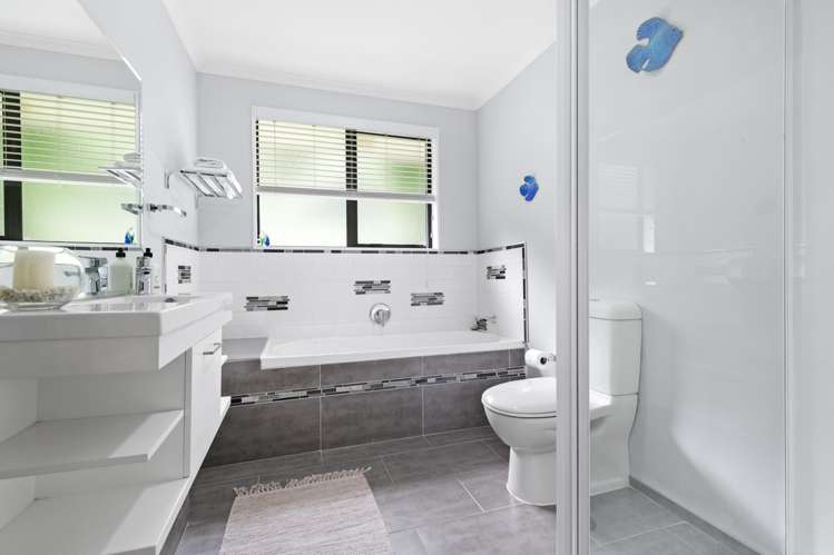 32 Lockwood Road Hunua_12