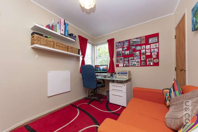 492 West Coast Road Glen Eden_25