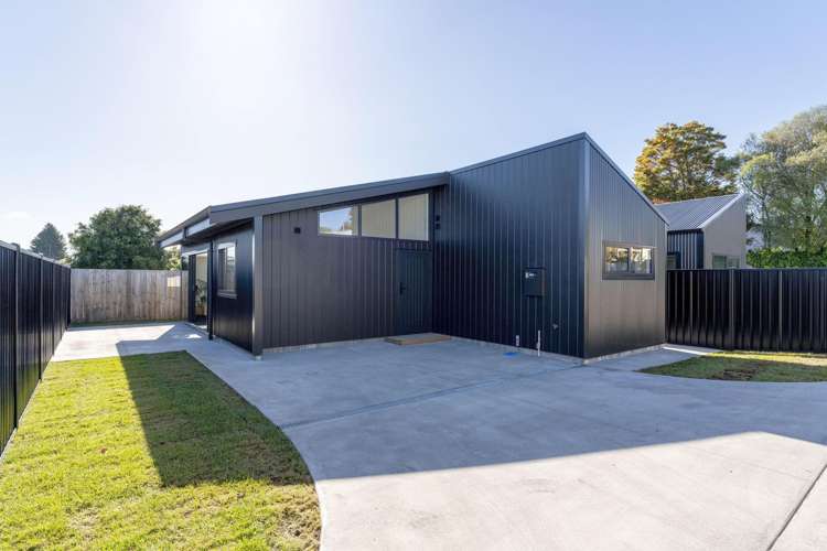13 Matipo Street Taupo_21
