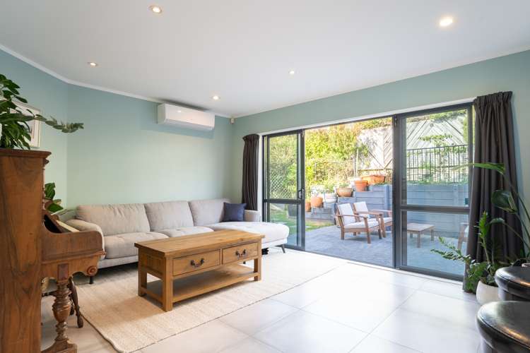 7 Amesbury Drive Churton Park_9