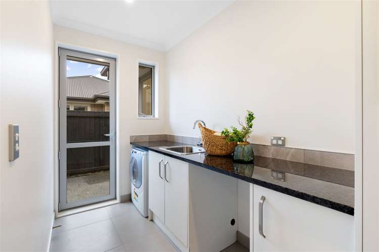 52 Kittyhawk Avenue Wigram_18