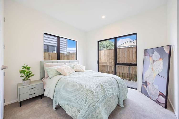 4 /3 Milich Terrace Te Atatu South_10