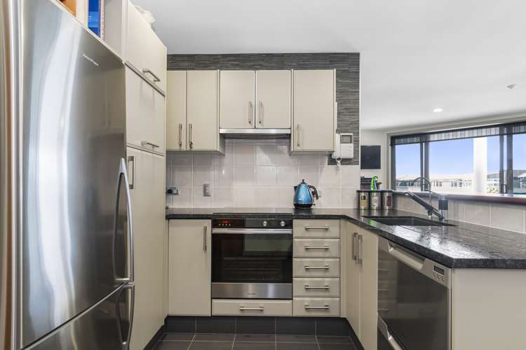 409/36 Victoria Road Mount Maunganui_3