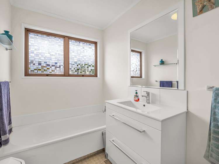 29 John F Kennedy Drive Milson_15