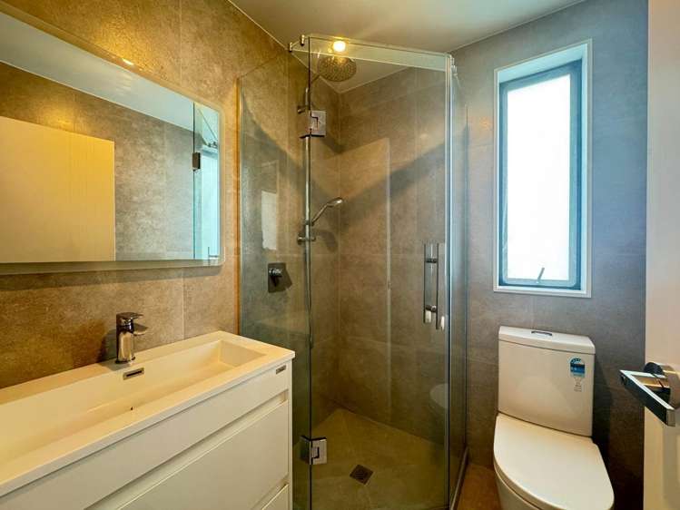 6/735 East Coast Road Browns Bay_3