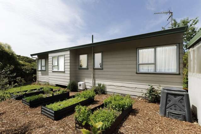 69 Montgomery Avenue Karori_1