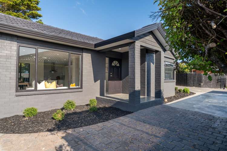 23A Memorial Avenue Mt Roskill_2