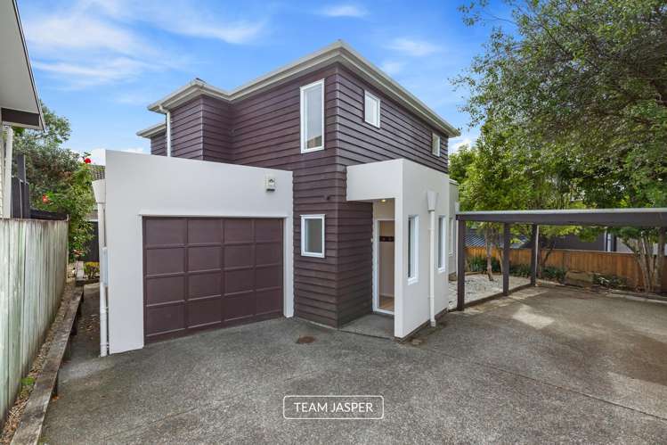 2/9 Monteith Crescent_0