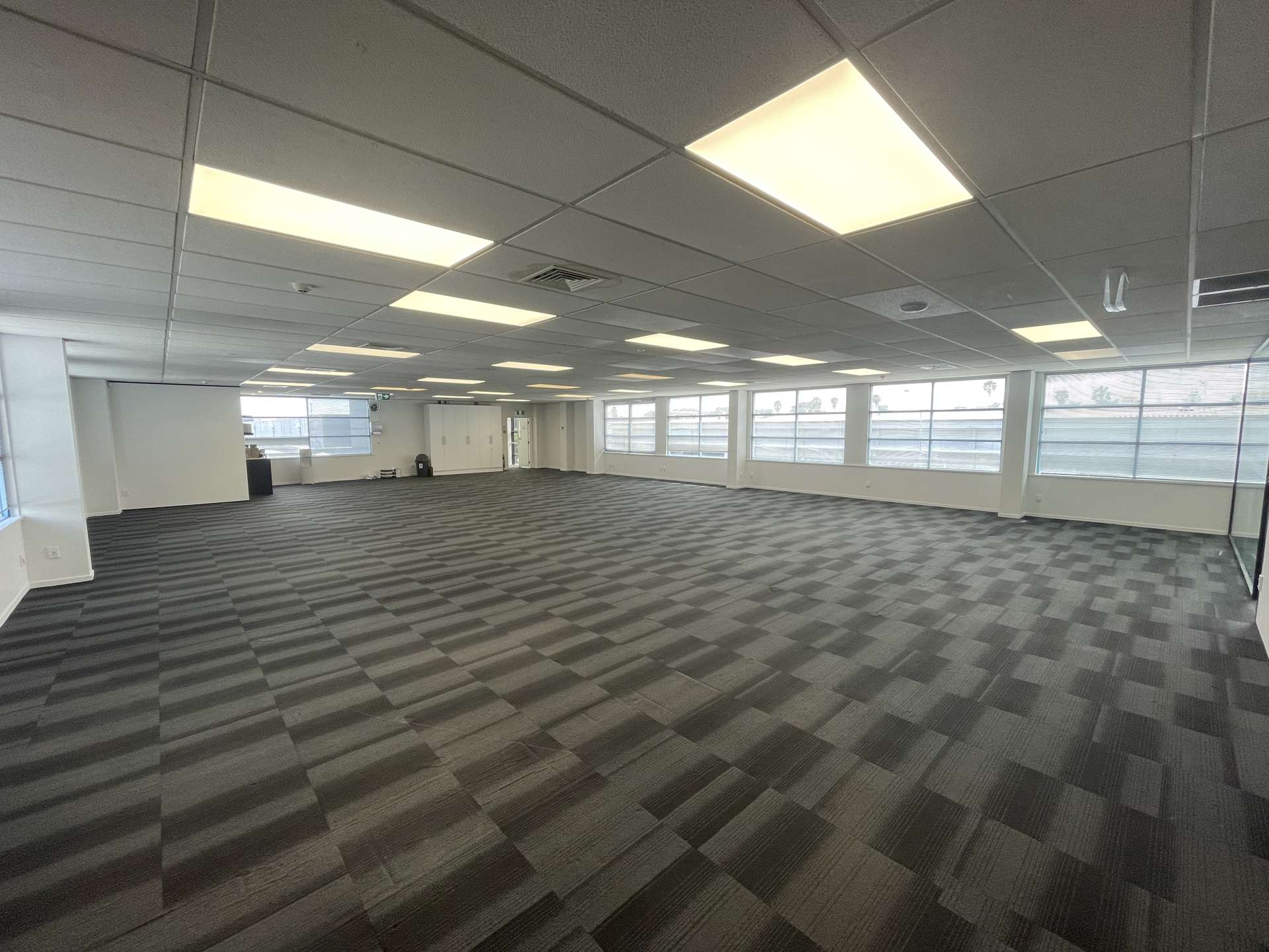 13 Ronwood Avenue Manukau City_0