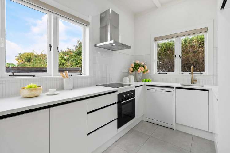 181 Mount Smart Road Onehunga_10