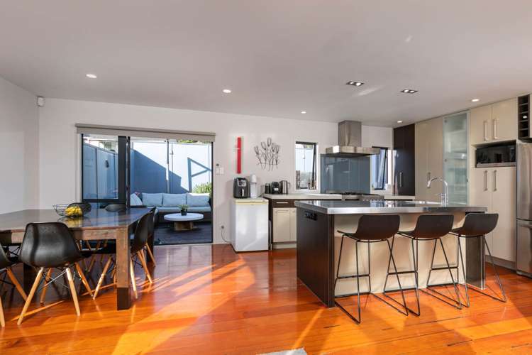 4a Fitzwilliam Drive Torbay_23