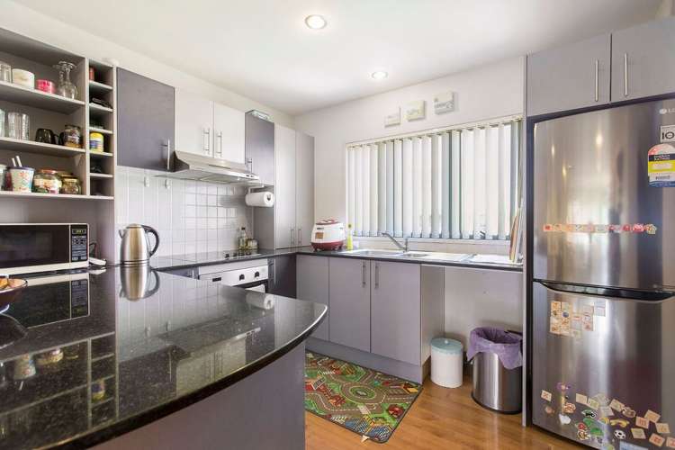 16 Waterside Crescent Gulf Harbour_9