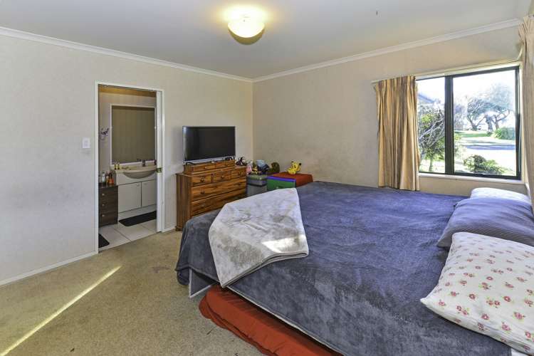 2 Reyland Close Manurewa_7