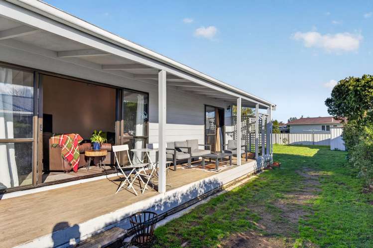203 Belvedere Road Carterton_14