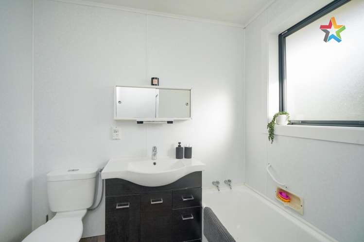 806 Tweed Street Rockdale_9