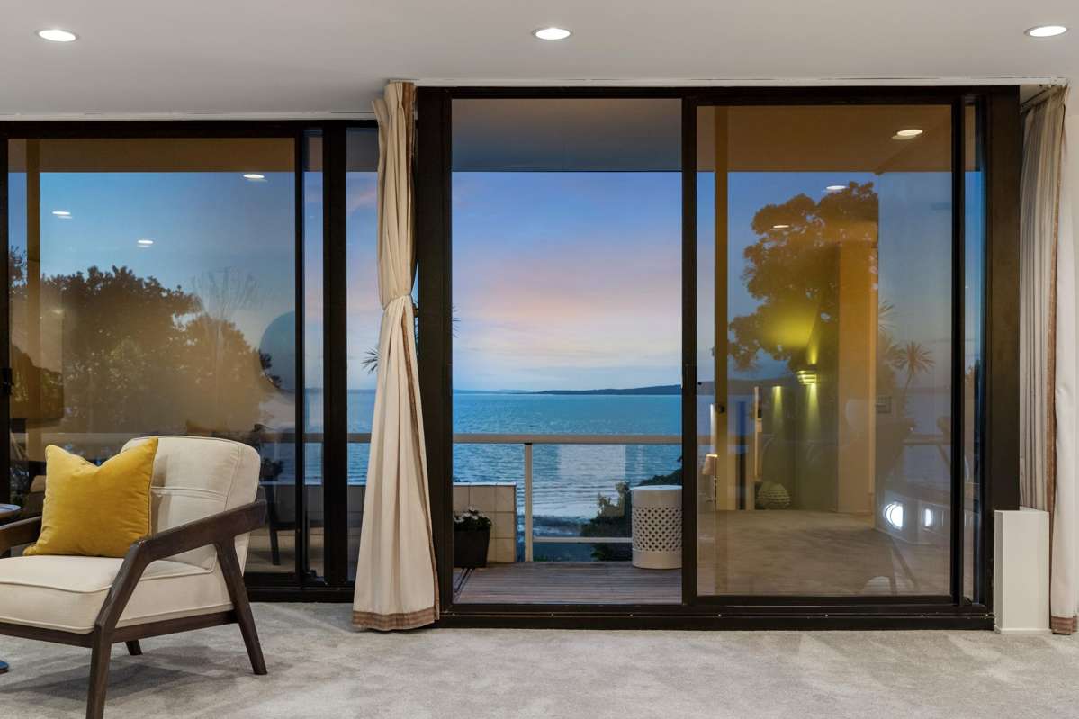 8/7 Cliff Road_4