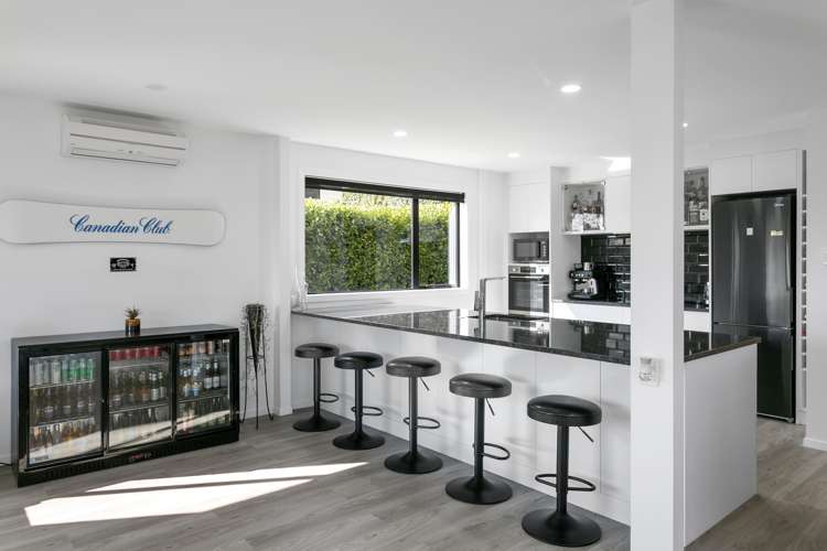 1 Norfolk Road Waipahihi_15