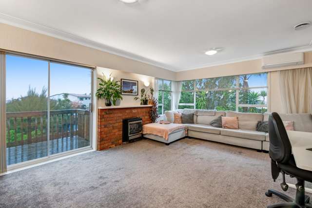 1/96 Sunset Road Unsworth Heights_4