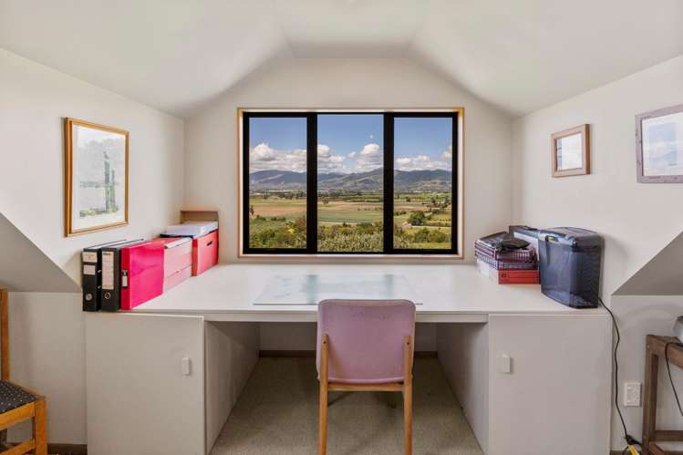 309 Golden Hills Road Redwood Valley_21