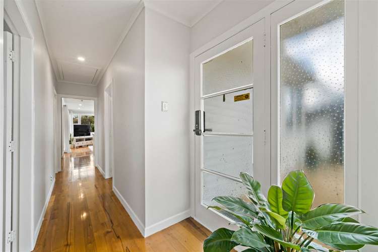 15 Waione Avenue Te Atatu Peninsula_18