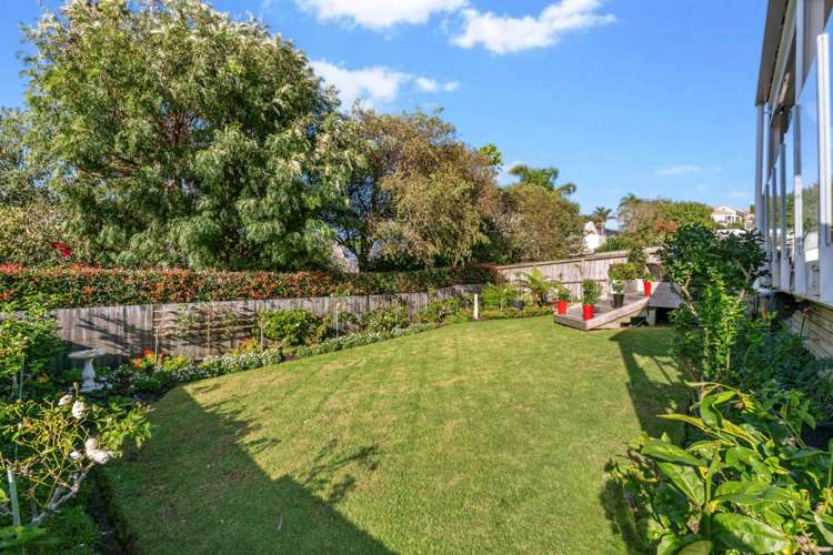 1037 Whangaparaoa Road Tindalls Beach_19