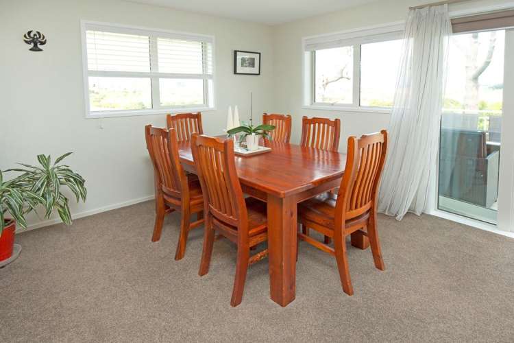 284 Alec Craig Way Gulf Harbour_5