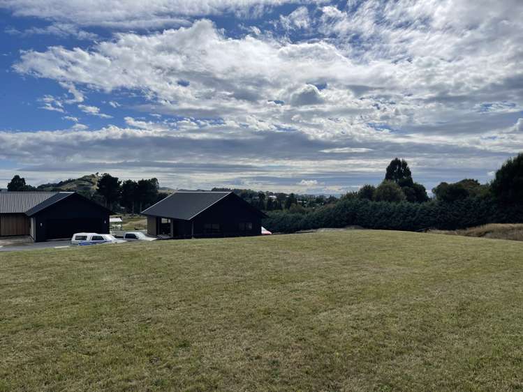 17 Lochinvar Lane Acacia Bay_11