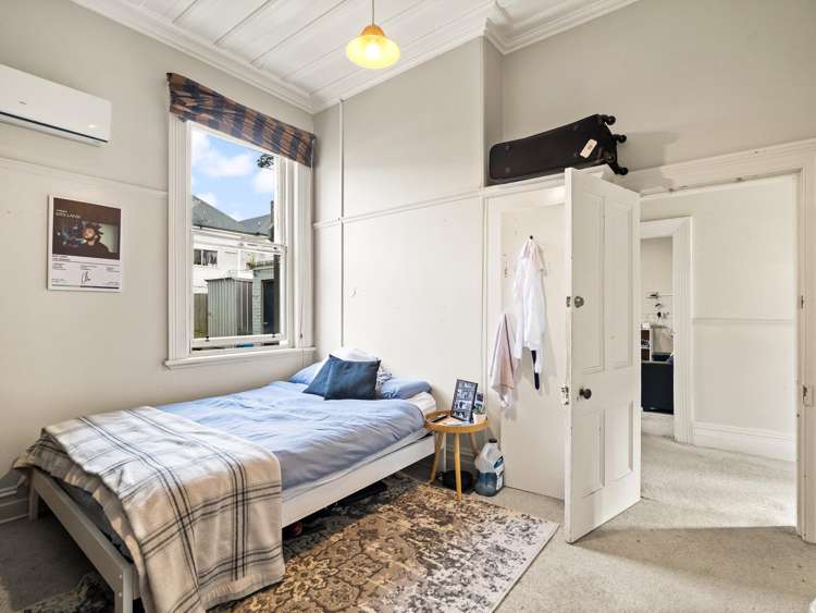 35 Carlyle Street North East Valley_13