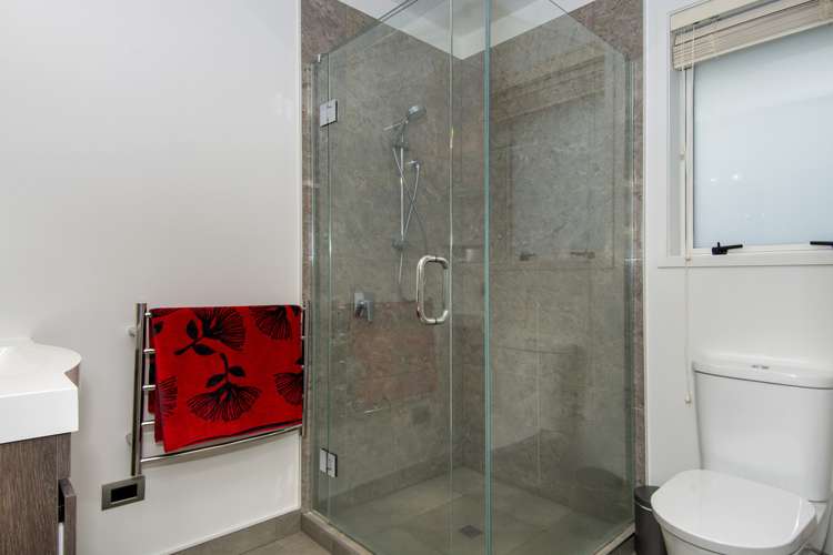 1 Livingstone Drive Papamoa_16